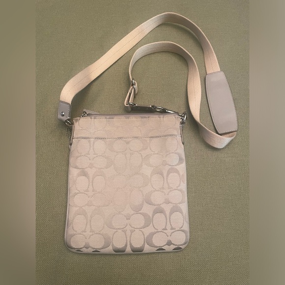 Coach Signature CC Crossbody Handbag - Picture 2 of 5